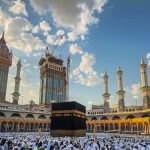 Hukum Memaksakan Diri untuk Naik Haji atau Umrah Memaksakan diri untuk haji dan umroh
