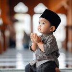 Mendidik anak baru lahir dalam islam